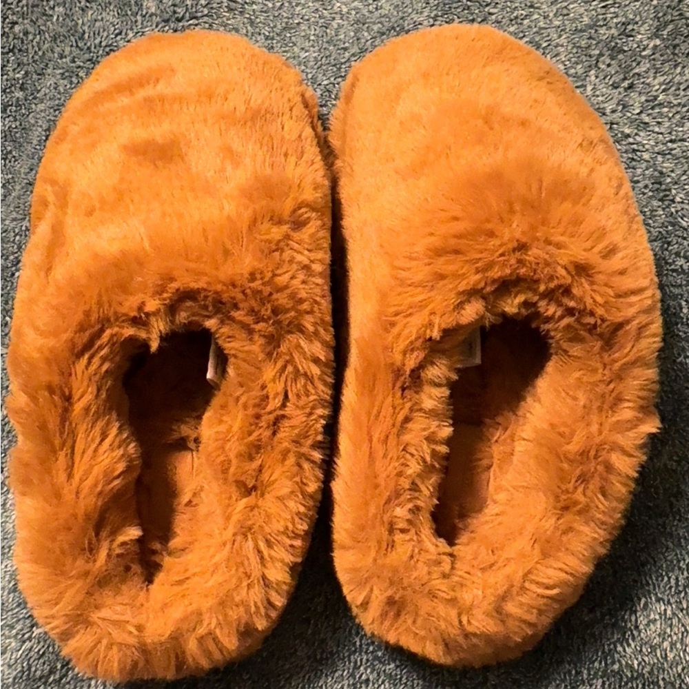 Skims Women's Chestnut Faux-Fur Slippers - Picture 2 of 5